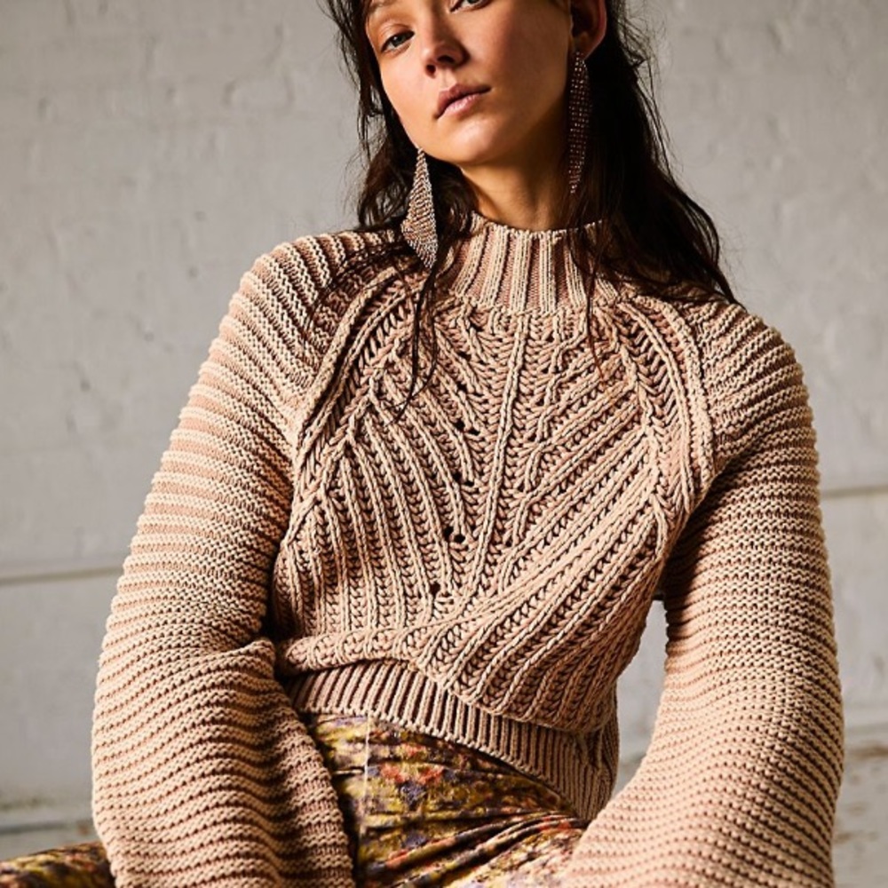NWOT Free People Sweetheart Sweater